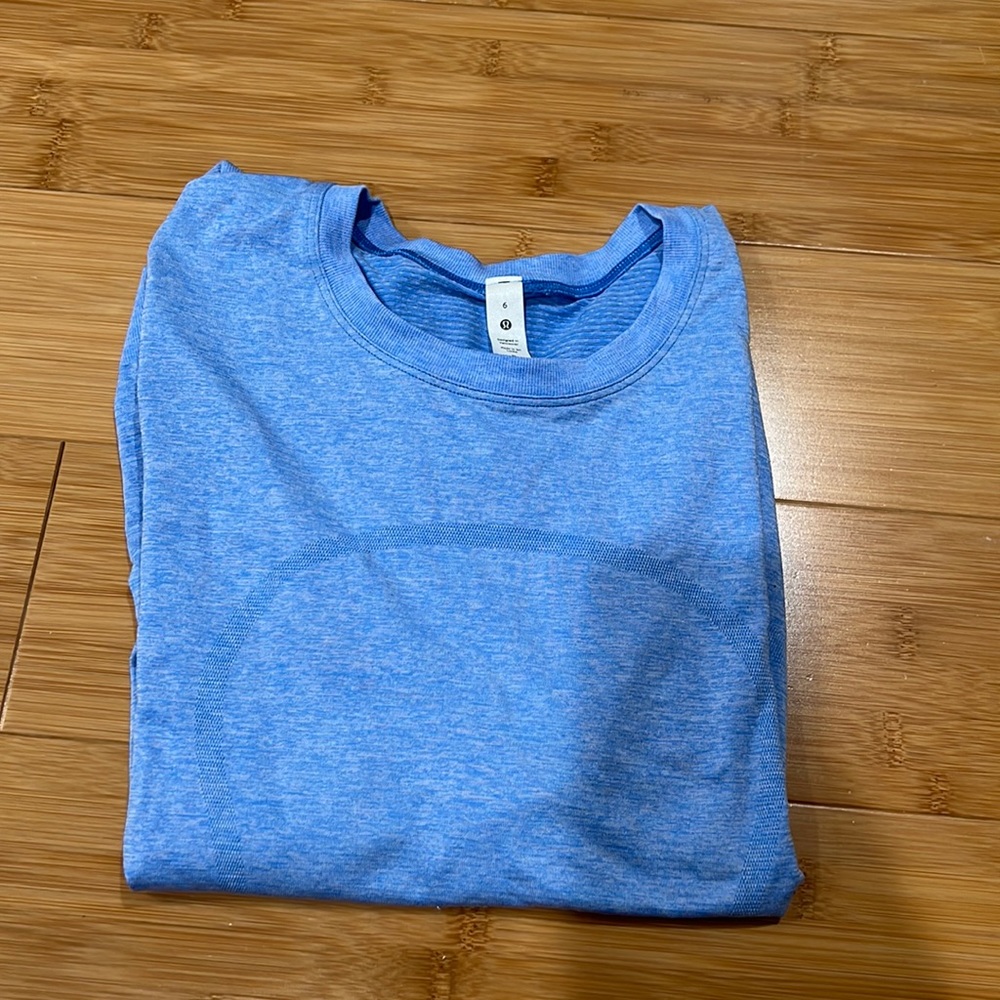 Light blue lululemon long sleeve shirt!